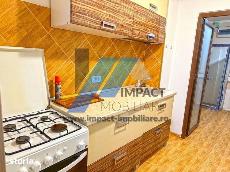 Apartament cu 2 camere decomandat în Sărari