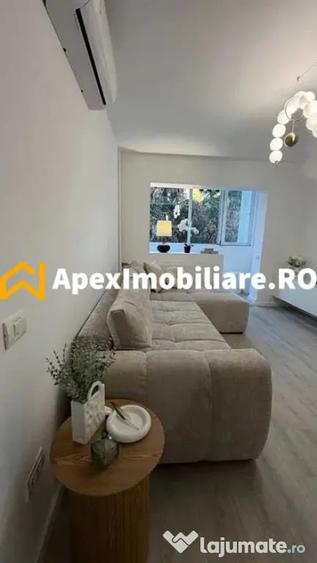 Apartament cu 4 camere semidecomandat în Central