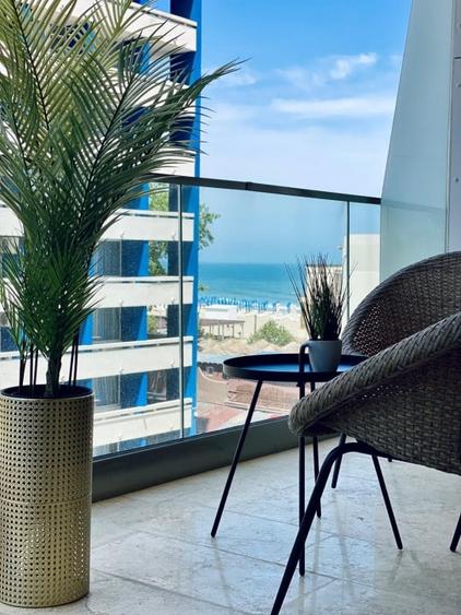Apartament cu 2 camere semidecomandat, mobilat în Central