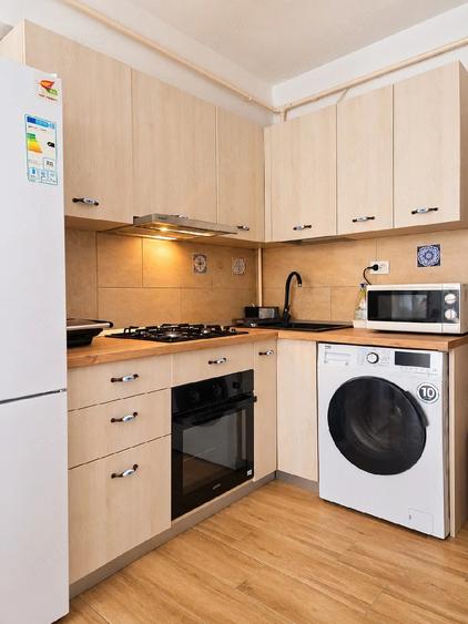 Apartament cu 2 camere decomandat în Vișan