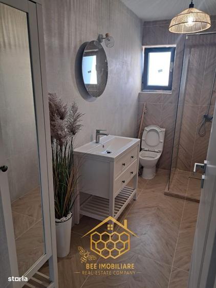 Casă cu 3 camere în Leamna de Jos