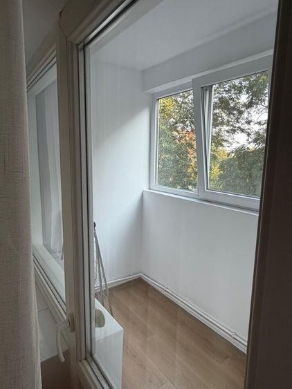 Apartament cu 2 camere decomandat în Popoveni