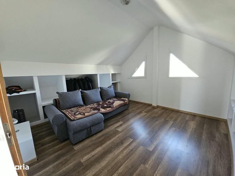 Casă cu 4 camere în Ciurea