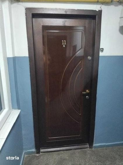 Apartament cu 2 camere semidecomandat în Berceni