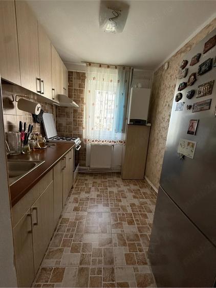Apartament cu 2 camere decomandat în Marghiloman