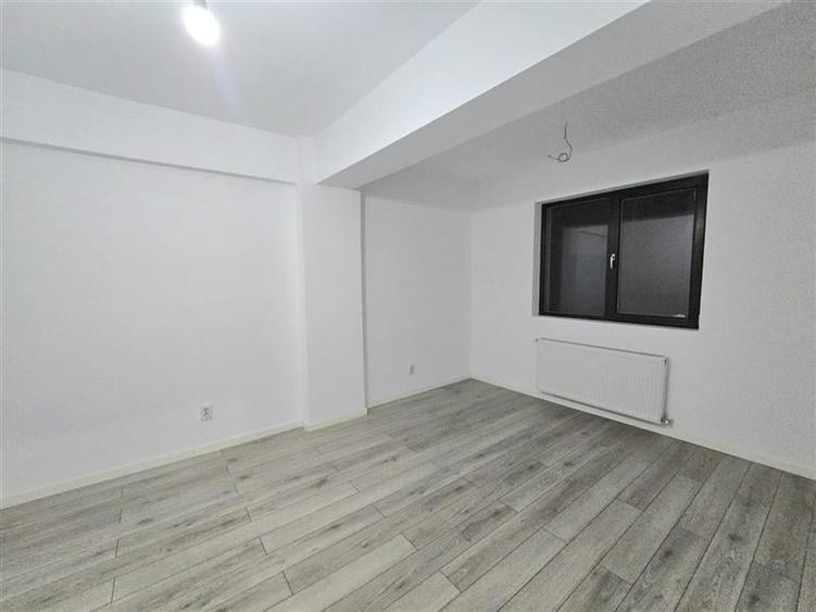 Apartament cu 2 camere semidecomandat, mobilat în Bucureștii Noi