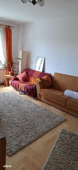 Apartament cu 3 camere în Unirii