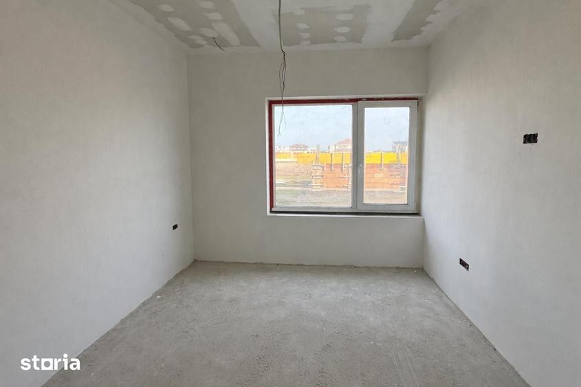 Apartament cu 3 camere decomandat în Torontalului