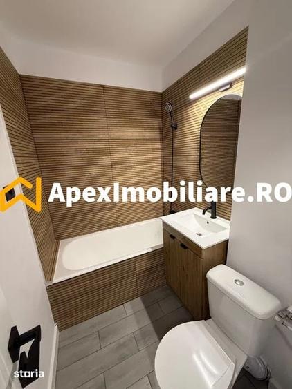 Apartament cu 2 camere decomandat în Titan
