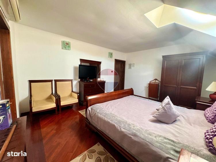 Spațiu comercial, de 291 mp, în Central