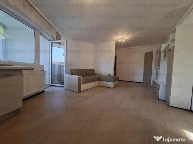 Apartament cu 2 camere decomandat în Tractorul