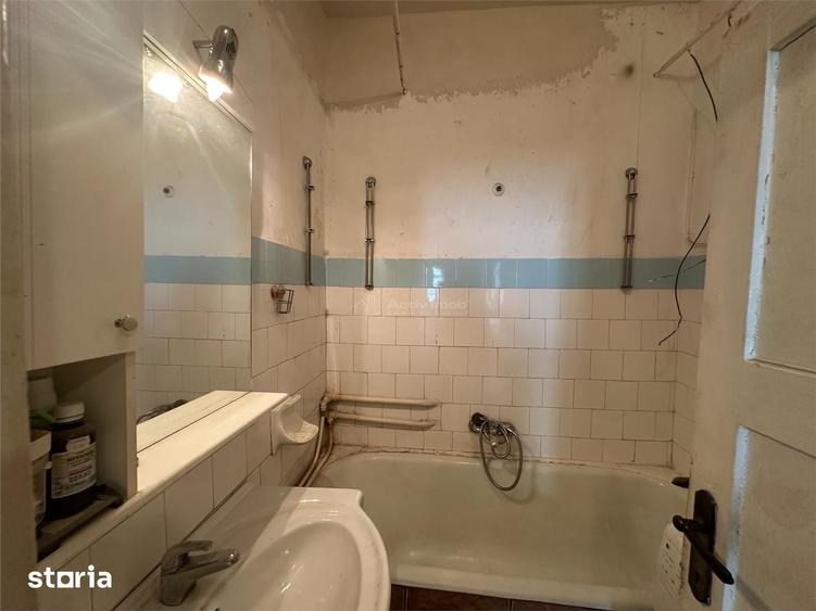 Apartament cu 3 camere decomandat în Luncă