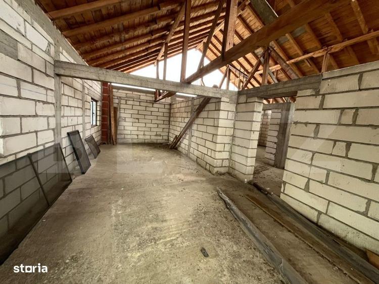 Casă cu 4 camere în Mogoșești