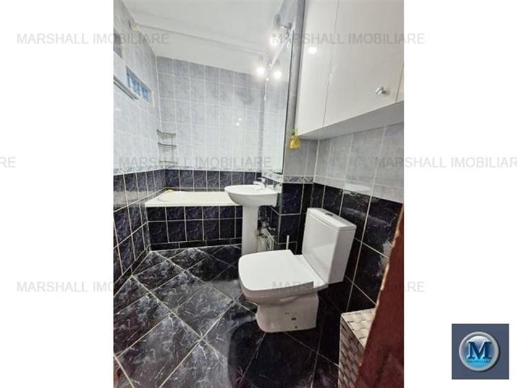 Apartament cu 3 camere decomandat, mobilat în Cioceanu