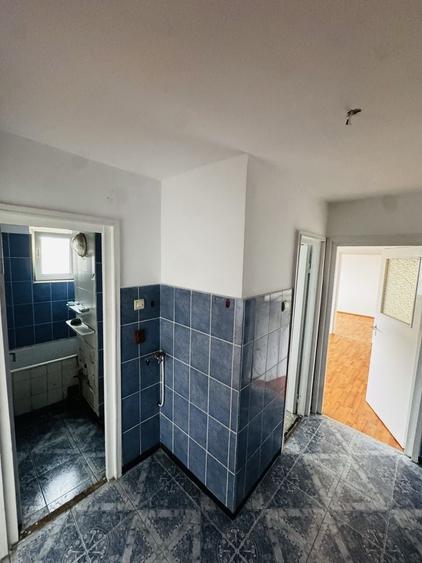 Apartament de vanzare cu 2 camere, etaj 3 - 3