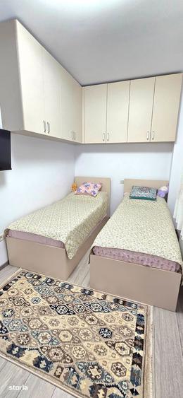 Apartament cu 3 camere în Miroslava