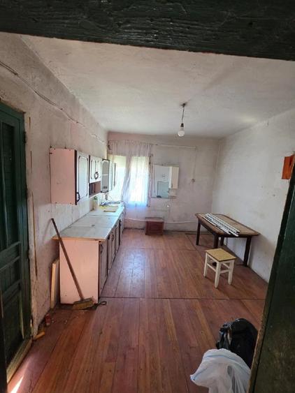 Casă cu 1 camere cu Teren 150 Mp în Muncitoresc