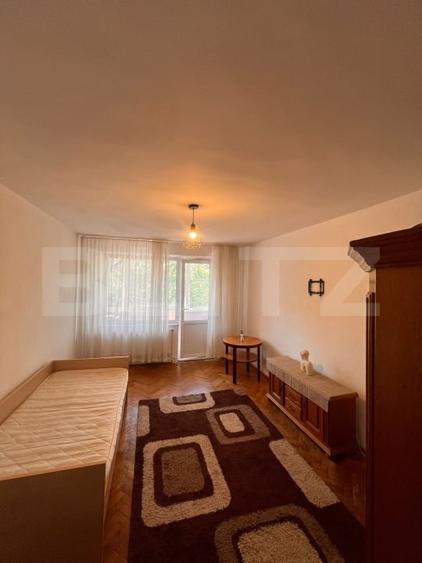 Apartament 2 camere ,47 mp, etaj intermediar, zona Spital - 1