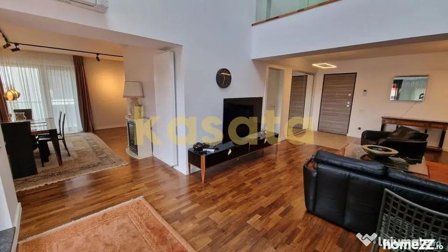Apartament cu 4 camere semidecomandat în Sisești