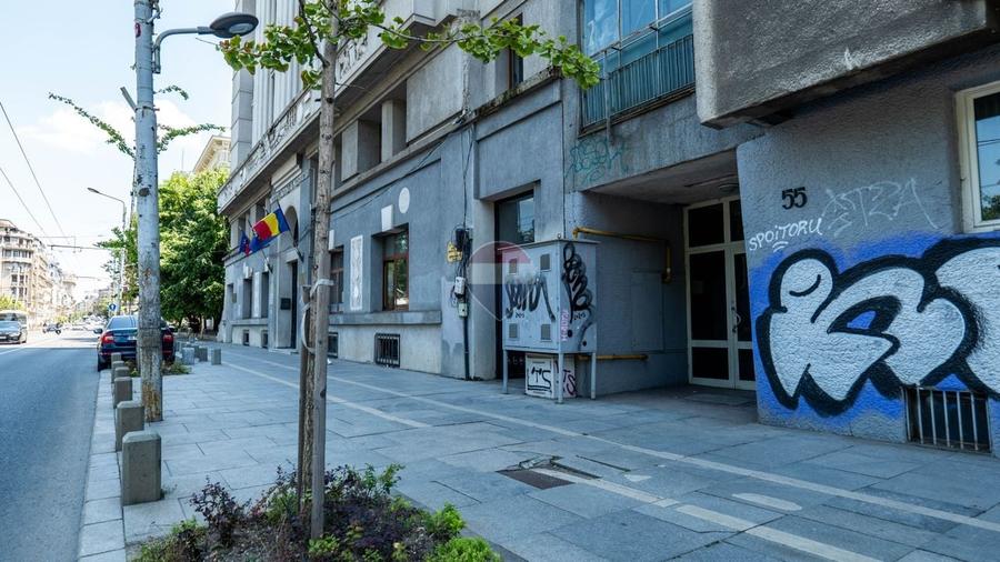 Garsonieră decomandată în Regina Elisabeta
