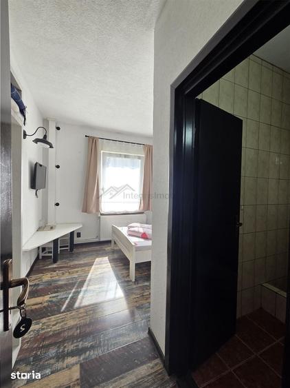 Casă cu Teren 2766 Mp în Sânmartin