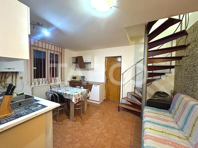 Apartament cu 4 camere decomandat, mobilat în Mihai Viteazul