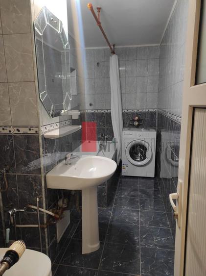 Apartament cu 2 camere decomandat în Unirii