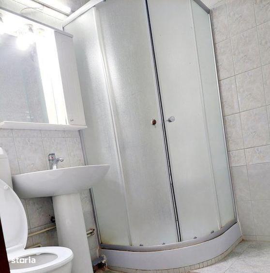Apartament cu 2 camere semidecomandat, mobilat în Central