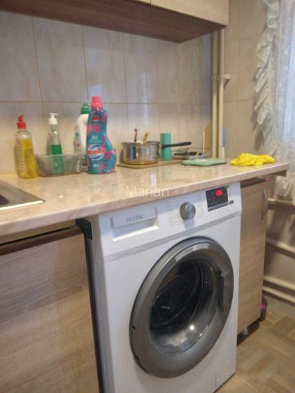 Proprietar - inchiriez apartament cu 2 camere zona Titan