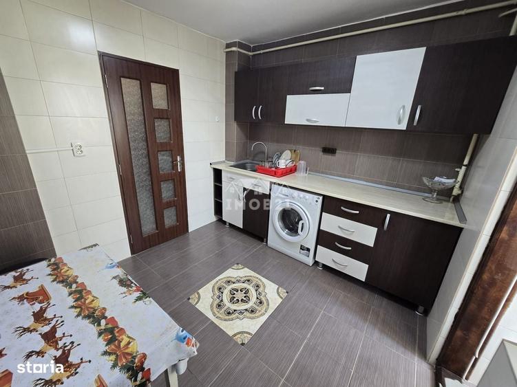 Apartament cu 2 camere decomandat în Central