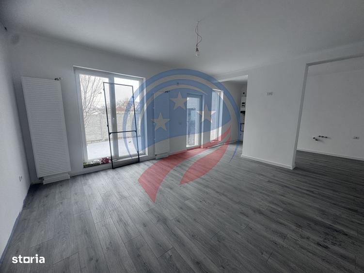 Casă cu 4 camere în Șimnicu de Jos