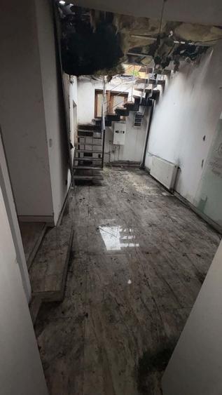 Casă cu 3 camere în Petros