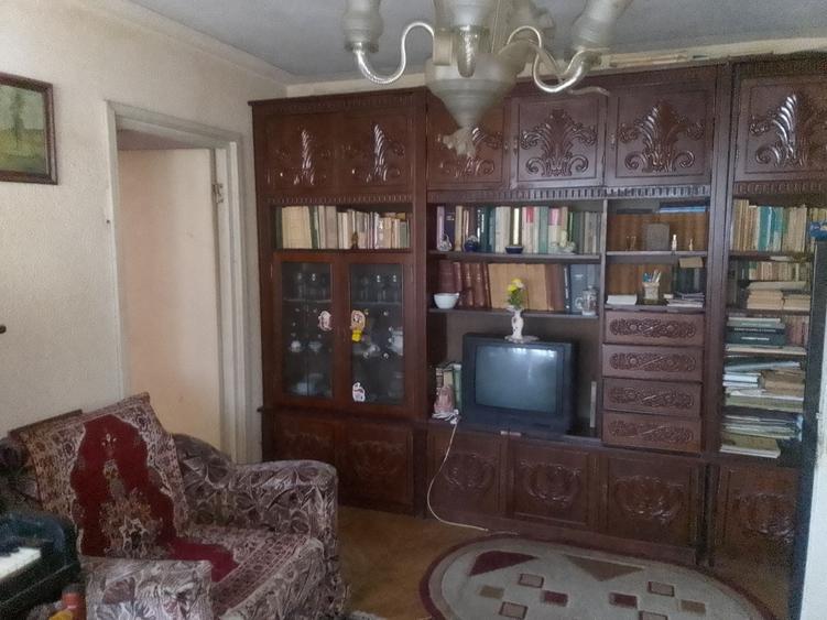 Apartament cu 2 camere semidecomandat în Exterior Vest
