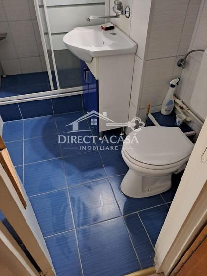 Apartament cu 3 camere decomandat în Dâmbu Pietros