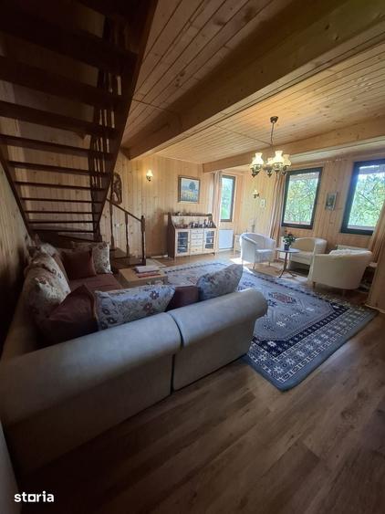 Casă cu 3 camere cu Teren 1860 Mp în Bran