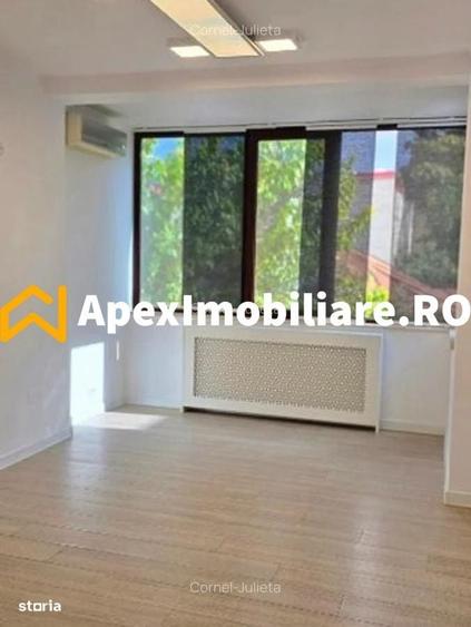 Casă cu 4 camere cu Teren 100 Mp în Gara de Nord