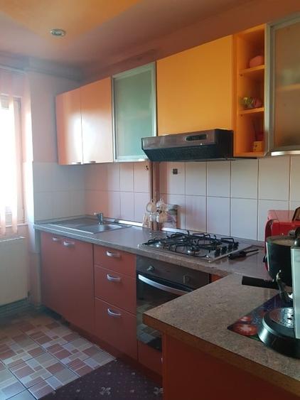 Apartament cu 2 camere semidecomandat în Astra
