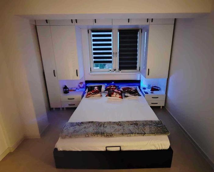 Apartament cu 2 camere decomandat în Calea București