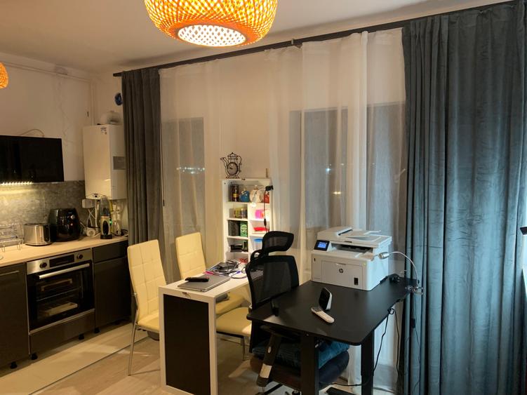 Garsonieră semidecomandată în Central