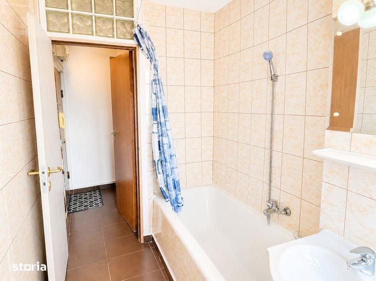 Apartament cu 2 camere semidecomandat în Eroii Revoluției