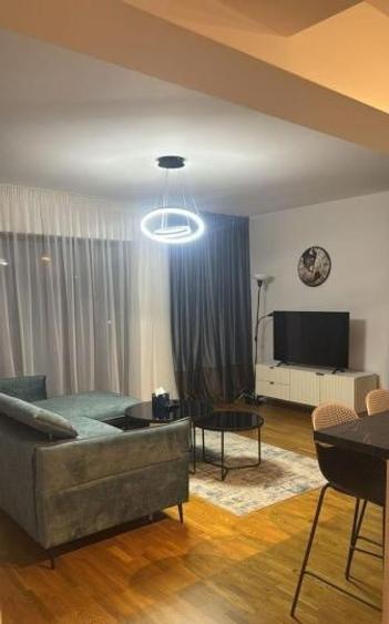 Apartament cu 2 camere semidecomandat, mobilat în Băneasa