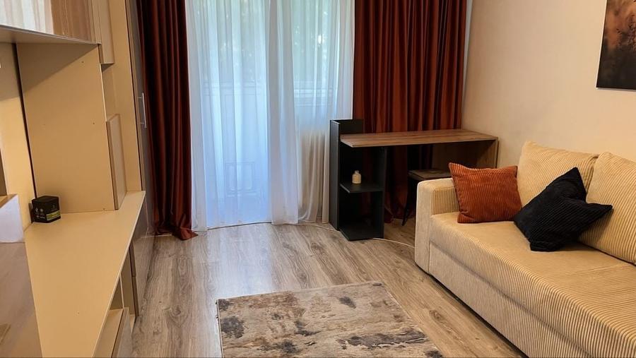 Apartament cu 2 camere decomandat în Lujerului