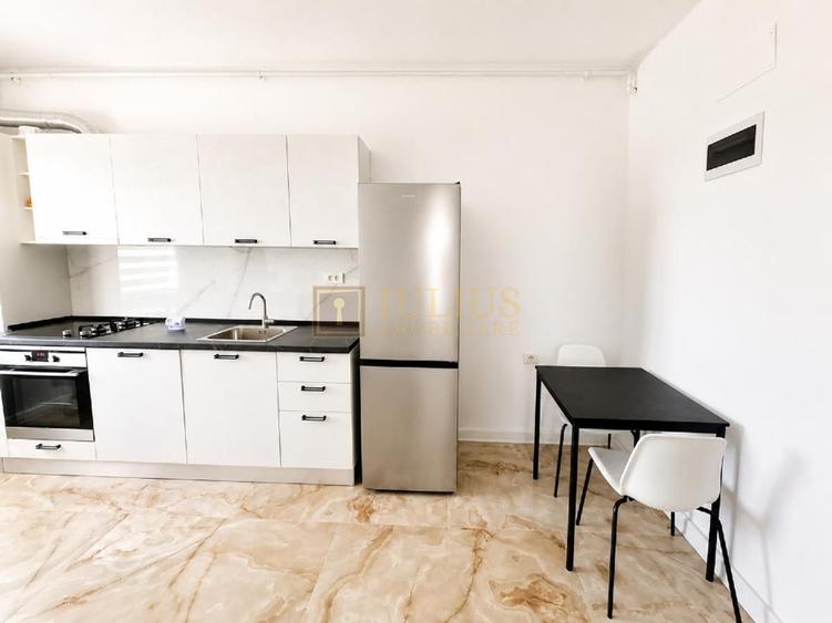 Apartament cu 2 camere decomandat în Torontalului