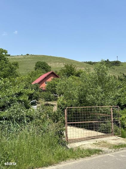 Casă cu 3 camere în Bobohalma