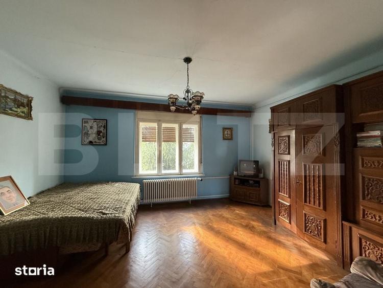 Casa cu etaj, 130.75 mp, 5 camere, zona 14 Mai - 10