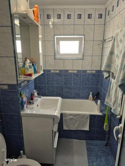 Apartament cu 4 camere decomandat în Găvana