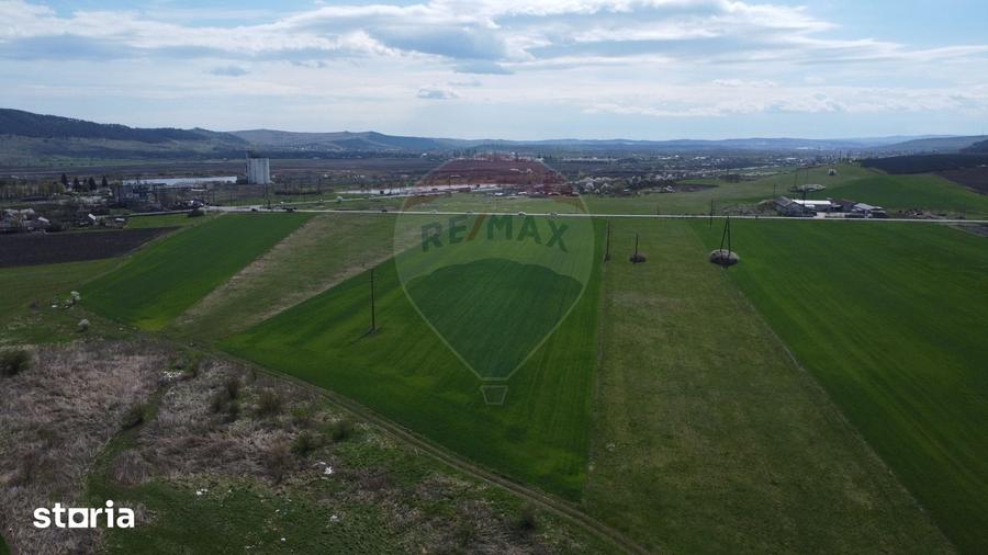 Teren de 8600 mp, în Iclod