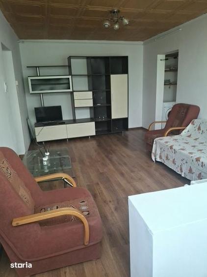 Apartament cu 2 camere nedecomandat în Independenței