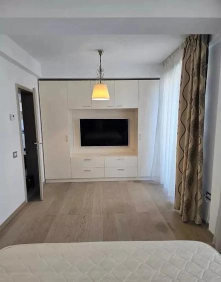 Apartament cu 2 camere decomandat în Centrul Istoric
