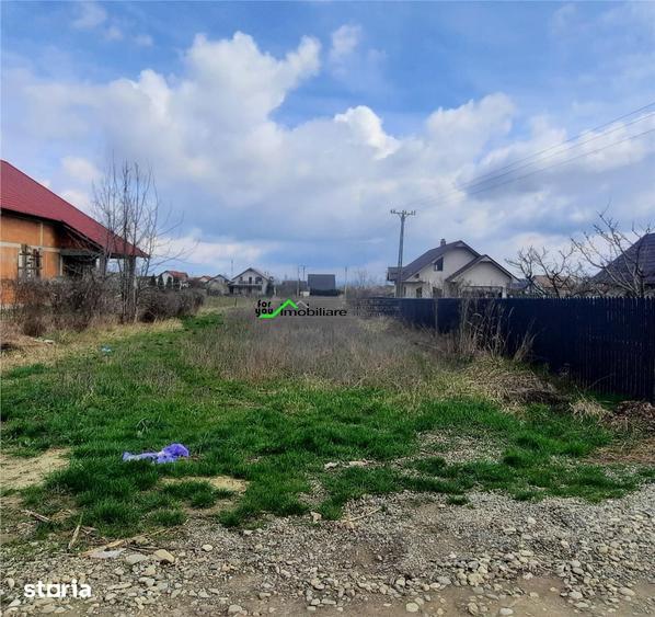Teren de 1213 mp, în Măgura